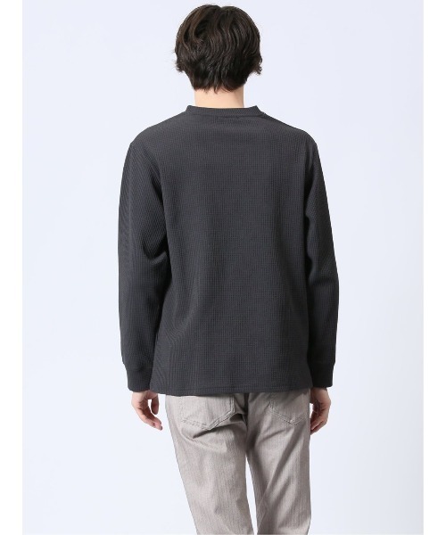 m.f.editorial(エムエフエディトリアル)の「【ストレッチ 吸水速乾 UVカット アンチピリング】m.f.エディトリアル メンズ テックワッフル クルーネック 長袖 Tシャツ(Tシャツ/カットソー・メンズ・ブラック/ホワイト/ベージュ/ネイビー・MEDIUM/LARGE/X-LARGE)」の14枚目の写真