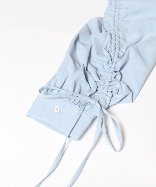 coca(coca)(コカ)の「袖シャーリングクロップドブラウス(シャツ/ブラウス・レディース・ライトブルー/ホワイト・L/M)」の21枚目の写真