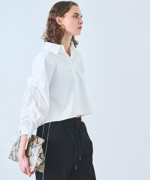 coca(coca)(コカ)の「袖シャーリングクロップドブラウス(シャツ/ブラウス・レディース・ライトブルー/ホワイト・L/M)」の5枚目の写真