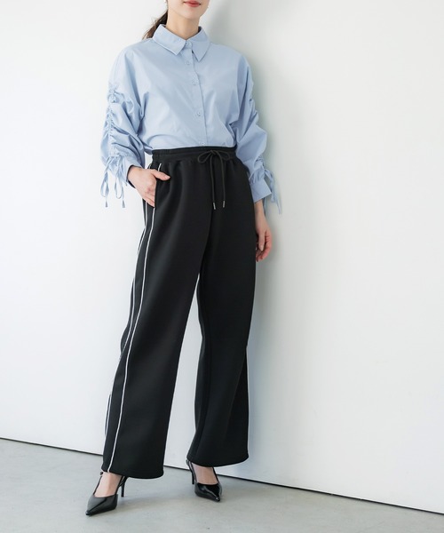 coca(coca)(コカ)の「袖シャーリングクロップドブラウス(シャツ/ブラウス・レディース・ライトブルー/ホワイト・L/M)」の8枚目の写真