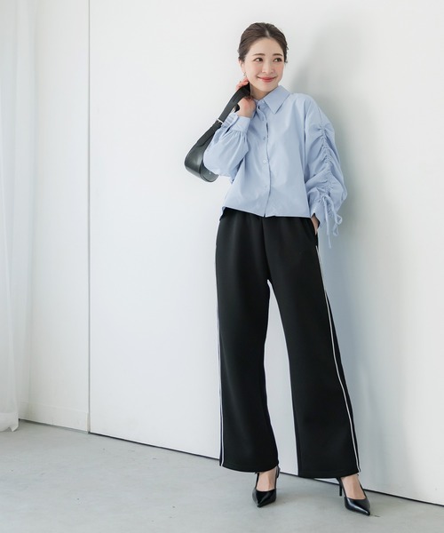 coca(coca)(コカ)の「袖シャーリングクロップドブラウス(シャツ/ブラウス・レディース・ライトブルー/ホワイト・L/M)」の9枚目の写真