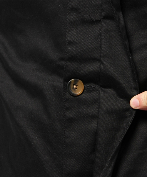 CROON A SONG（クルーンアソング）の「フード脱着ストレッチステンカラーコート（ステンカラーコート・メンズ・ブラック/カーキ・48/46）」の6枚目の写真