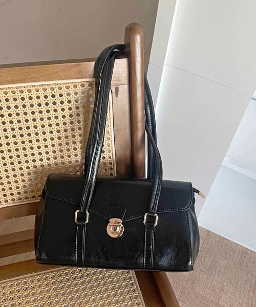 apres jour clair(アプレジュールクレア)の「【apres jour clair×ARIAZ】アンティーク風ショルダーバッグ(ショルダーバッグ・レディース・ブラック/ダークブラウン・FREE)」の10枚目の写真