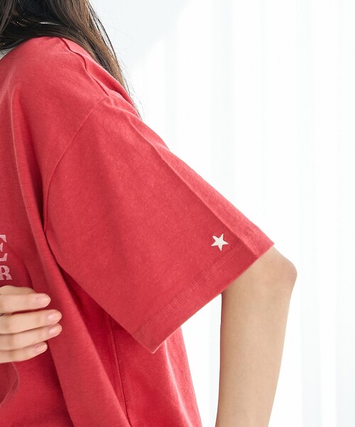 CONVERSE(コンバース)の「CONVERSE(コンバース)別注アソート ロゴ プリント Tシャツ(Tシャツ/カットソー・レディース・その他1/その他2/コバルトブルー/オフホワイト/レッド/ダークグレー・M/L)」の20枚目の写真