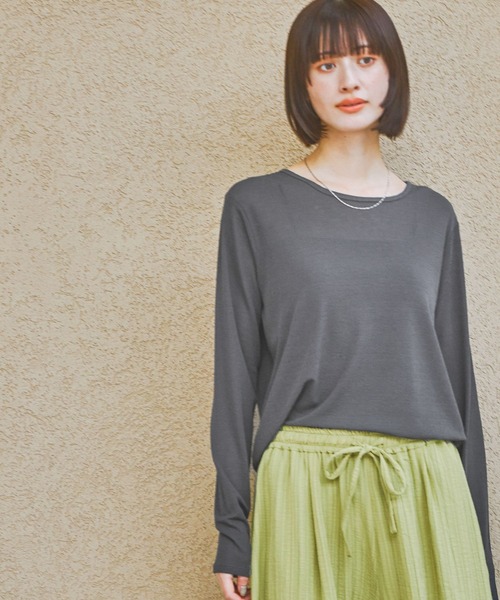 LAKOLE（ラコレ）の「スラブシアー長袖T / 289653（Tシャツ/カットソー・レディース・チャコール/ブラック/オフホワイト/ブルー/パープル/グレー/オレンジ/ロイヤルブルー/ブラウン・FREE）」の4枚目の写真