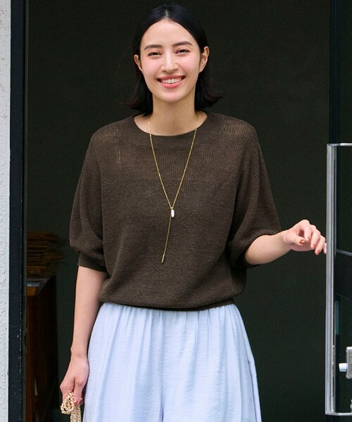 23区(ニジュウサンク)の「【洗える】ピュアリネン パフスリーブ ニット(ニット/セーター・レディース・オレンジ系/ダークブラウン系/イエロー系/ベージュ系・38)」の2枚目の写真