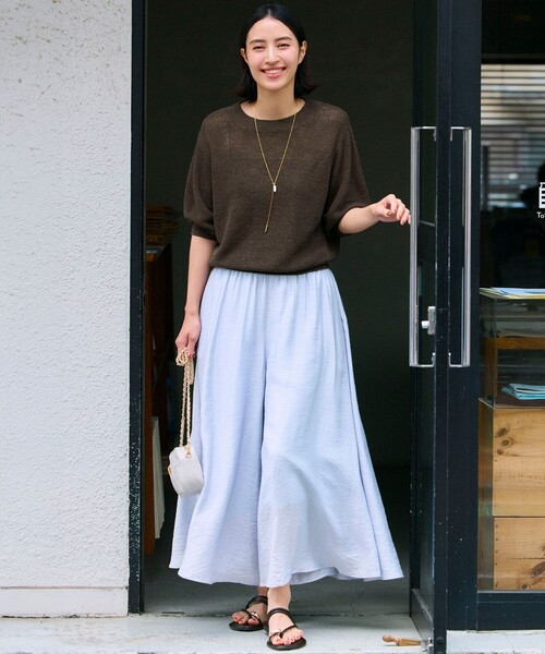 23区(ニジュウサンク)の「【洗える】ピュアリネン パフスリーブ ニット(ニット/セーター・レディース・オレンジ系/ダークブラウン系/イエロー系/ベージュ系・38)」の9枚目の写真