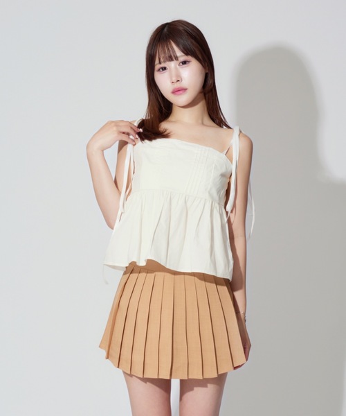 JilLA(ジルア)の「Shoulder Ribbon French Camisole / ショルダーリボンフレンチキャミソール(キャミソール・レディース・ホワイト/ブラック・FREE)」の2枚目の写真