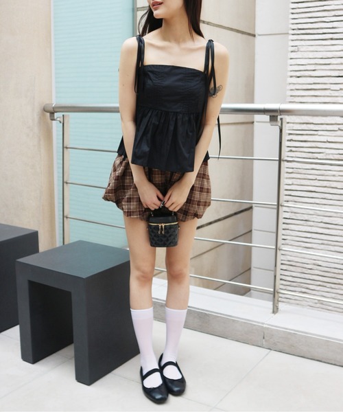 JilLA(ジルア)の「Shoulder Ribbon French Camisole / ショルダーリボンフレンチキャミソール(キャミソール・レディース・ホワイト/ブラック・FREE)」の7枚目の写真