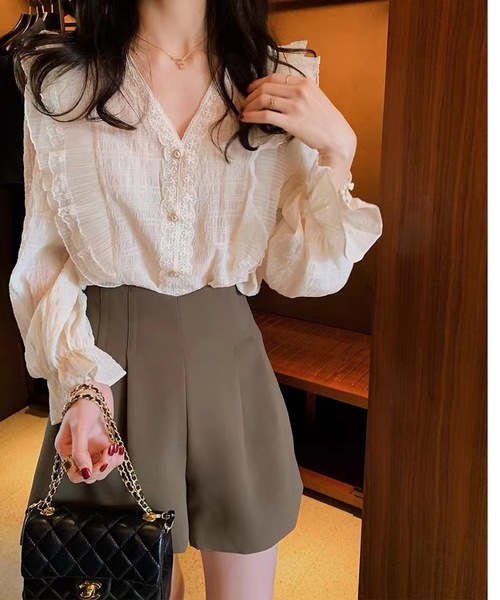 Lace Ladies（レースレディース）の「ダブルタック ハイウエスト フレア ショート パンツ（その他パンツ・レディース・モカ/ブラック・S/M/L/XL）」の7枚目の写真