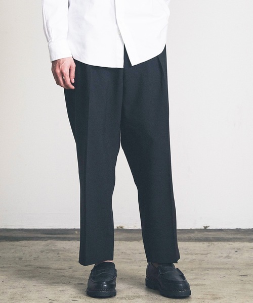 Magine（マージン）の「ワンタックワイドクロップドスラックス（スラックス・メンズ・カーキ/トップグレー/ブラック/ダークベージュ/ベージュ・マルチサイズ）」の6枚目の写真