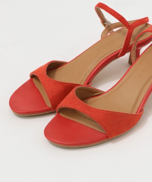 BAYFLOW（ベイフロー）の「[片手で簡単着脱可♪]スエードアンクルストラップサンダル（サンダル・レディース・レッド/ブラック/ブラウン・MEDIUM/LARGE）」の9枚目の写真