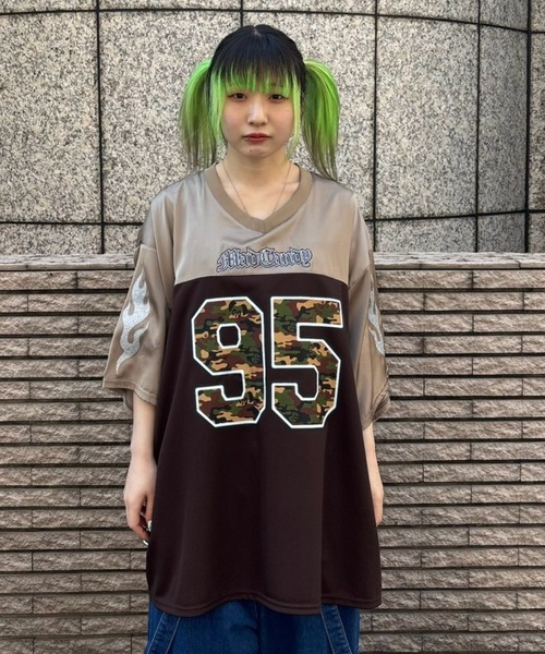 Candy Stripper（キャンディストリッパー）の「PEPEFLAGE NUMBERING トップス（Tシャツ/カットソー・レディース・ブラック/ピンク/ブラウン・FREE）」の8枚目の写真