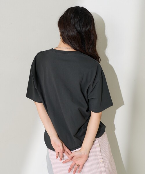 クレッシェント⭐︎カットソー　ブラック セール】ドッグカレッジTシャツ（Tシャツ/カットソー）｜FREAK'S STORE