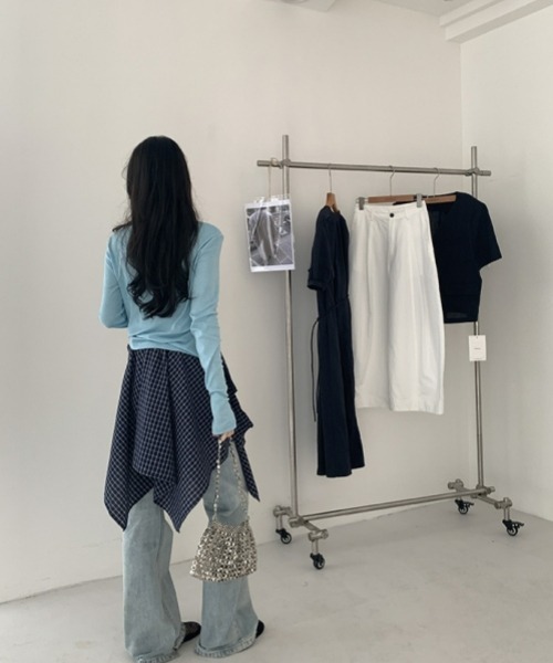 gossip!ロサンゼルス(ゴシップロサンゼルス)の「Y2Kレトロチェックアシンメトリースカート 個性派(スカート・レディース・チェック・FREE)」の2枚目の写真