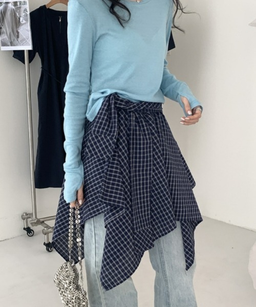 gossip!ロサンゼルス(ゴシップロサンゼルス)の「Y2Kレトロチェックアシンメトリースカート 個性派(スカート・レディース・チェック・FREE)」の3枚目の写真