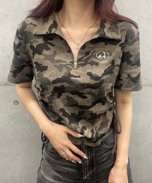 プレート付きスキッパーショート丈Tシャツ