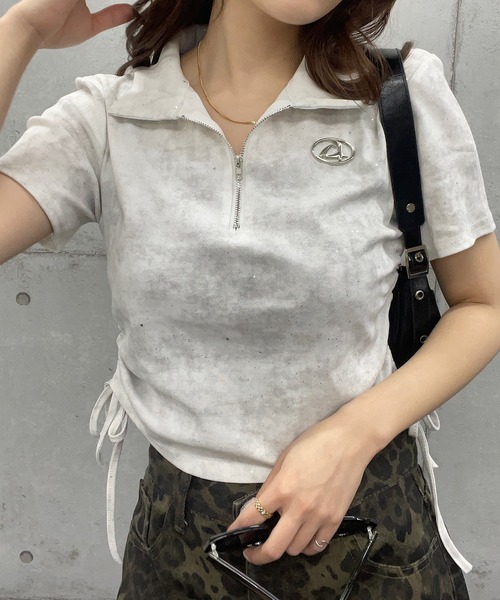 ROGER AND RAW（ロジャーアンドロウ）の「プレート付きスキッパークロップド丈Ｔシャツ（Tシャツ/カットソー・レディース・ブラック/ピンク/ホワイト/グレー/カーキ/チャコールグレー/ブラック系その他/オフホワイト/スミクロ・MEDIUM/LARGE）」の10枚目の写真