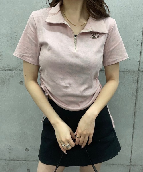 ROGER AND RAW（ロジャーアンドロウ）の「プレート付きスキッパークロップド丈Ｔシャツ（Tシャツ/カットソー・レディース・ブラック/ピンク/ホワイト/グレー/カーキ/チャコールグレー/ブラック系その他/オフホワイト/スミクロ・MEDIUM/LARGE）」の17枚目の写真