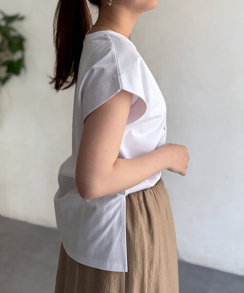 Chez toi（シェトワ）の「ランダムロゴフレンチスリーブT（Tシャツ/カットソー・レディース・アイボリー/ブラック/グレイッシュベージュ/オフホワイト・FREE）」の9枚目の写真