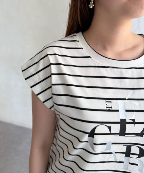 Chez toi（シェトワ）の「ランダムロゴフレンチスリーブT（Tシャツ/カットソー・レディース・アイボリー/ブラック/グレイッシュベージュ/オフホワイト・FREE）」の22枚目の写真