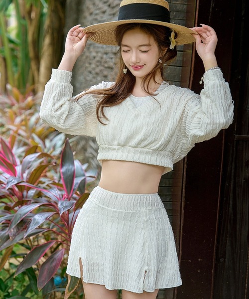 セール】レディース水着 長袖クロップド丈トップス+ハイネックシボ加工