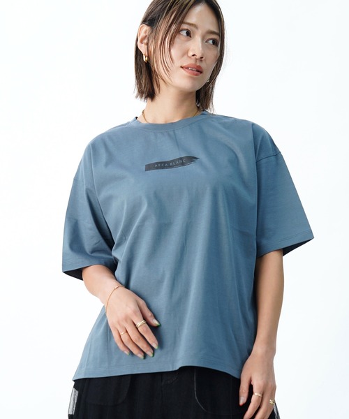 UNDICI・NOVE(ウンディッチノーベ)の「【AECA BLANC】アエカブラン/オーガニックコットン ロゴプリントTシャツ(Tシャツ/カットソー・レディース・ブルー/ブラック/ホワイト・L/M)」の7枚目の写真