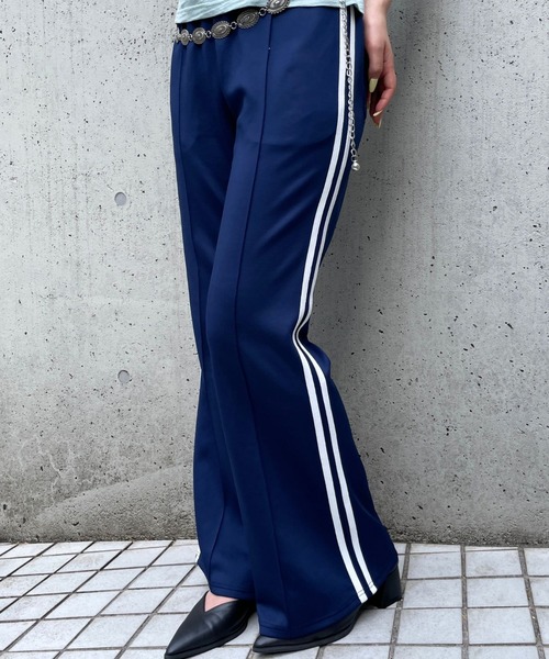 FOREVER21 パンツ 「ANGEL BLUE」ラインジャージパンツ