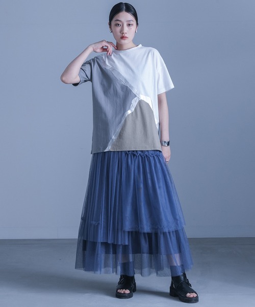 kOhAKU(コハク)の「『配色切替箔ラインカットソー』(Tシャツ/カットソー・レディース・ブラック/オフホワイト・1/2)」の4枚目の写真