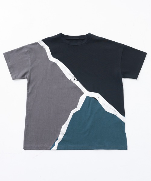 kOhAKU(コハク)の「『配色切替箔ラインカットソー』(Tシャツ/カットソー・レディース・ブラック/オフホワイト・1/2)」の16枚目の写真