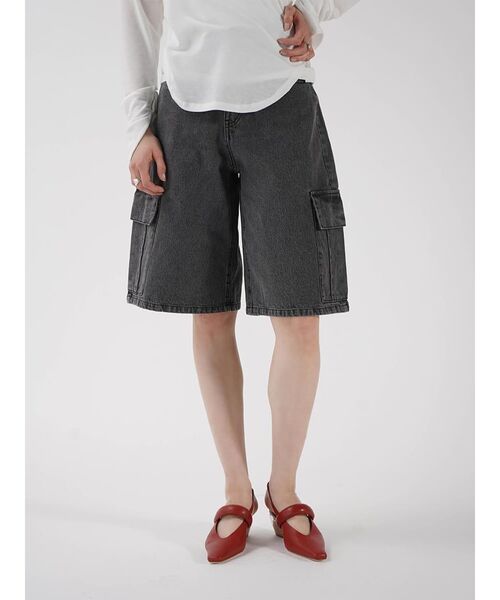 :ETHROF(イーサオブ)の「DENIM BERMUDA SHORTS(その他パンツ・レディース・ブラック・MEDIUM)」の17枚目の写真