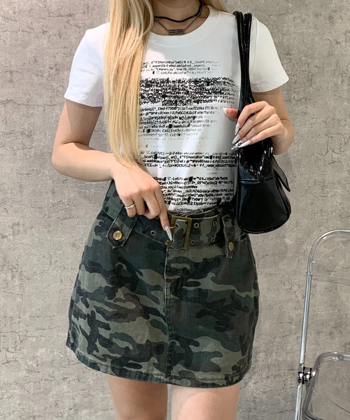 lilful(リルフル)の「フロントレタリングロゴ コンパクトTシャツ(Tシャツ/カットソー・レディース・ホワイト・M/S)」の15枚目の写真