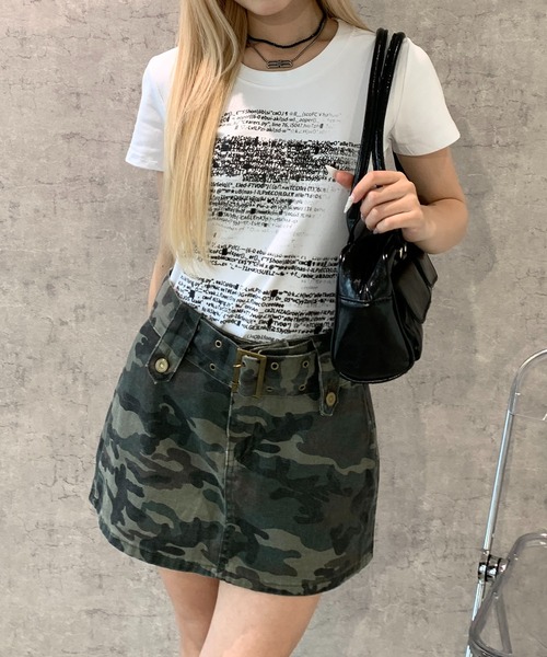 lilful(リルフル)の「フロントレタリングロゴ コンパクトTシャツ(Tシャツ/カットソー・レディース・ホワイト・M/S)」の16枚目の写真