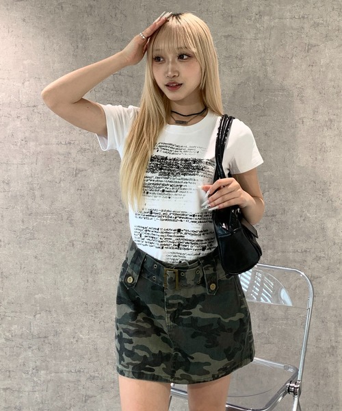 lilful(リルフル)の「フロントレタリングロゴ コンパクトTシャツ(Tシャツ/カットソー・レディース・ホワイト・M/S)」の13枚目の写真