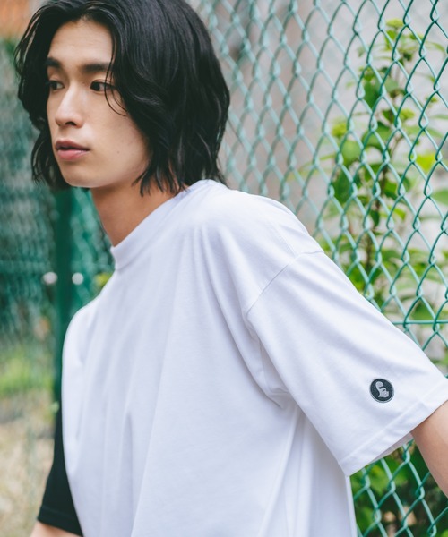 brknhome(ブロークンホーム)の「【BRKNHOME/ブロークンホーム】×【ZERO STAIN/ゼロステイン】コラボ 袖配色 クルーネック Tシャツ(Tシャツ/カットソー・メンズ・ブラック/ホワイト・LARGE/MEDIUM)」の1枚目の写真