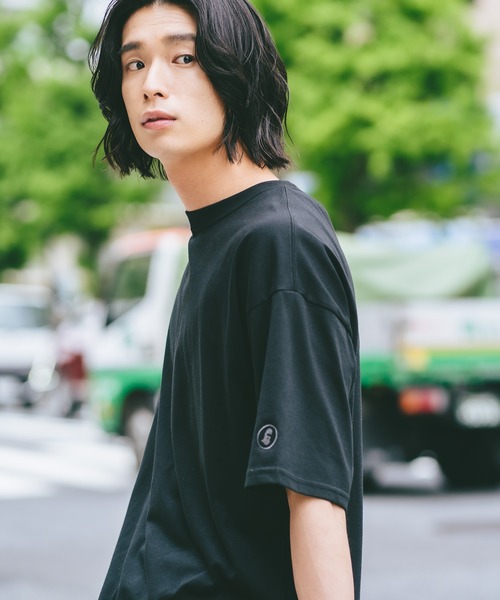 brknhome(ブロークンホーム)の「【BRKNHOME/ブロークンホーム】×【ZERO STAIN/ゼロステイン】コラボ 袖配色 クルーネック Tシャツ(Tシャツ/カットソー・メンズ・ブラック/ホワイト・LARGE/MEDIUM)」の21枚目の写真