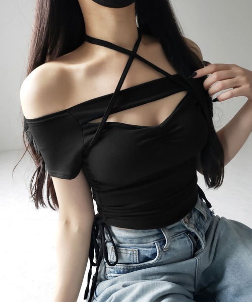 me+em select（ミームセレクト）の「【 ２WAY 】半袖クロスストラップリボンカットアウトオフショルトップス ／ short sleeve cross strap ribbon cutout offshoulder tops（Tシャツ/カットソー・レディース・ブラック/グレー/ホワイト・FREE）」の14枚目の写真