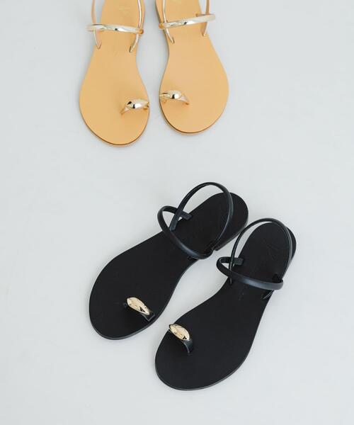 NICOLAS LAINAS（ニコラスライナス）の「『別注』NICOLAS LAINAS×URBAN RESEARCH　リングサンダル（サンダル・レディース・ブラック/ゴールド・36/37/38）」の4枚目の写真