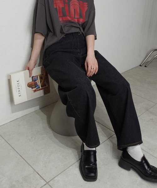CORNERS(コーナーズ)の「コクーンデニムパンツ(デニムパンツ・レディース・ブラック/インディゴブルー・マルチサイズ)」の18枚目の写真