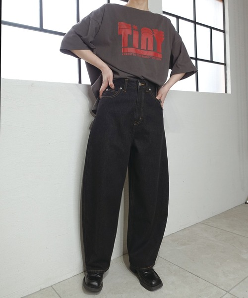 CORNERS(コーナーズ)の「コクーンデニムパンツ(デニムパンツ・レディース・ブラック/インディゴブルー・マルチサイズ)」の8枚目の写真
