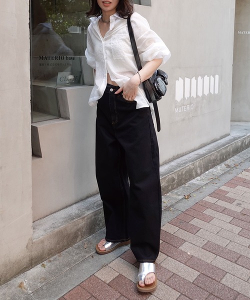 CORNERS(コーナーズ)の「コクーンデニムパンツ(デニムパンツ・レディース・ブラック/インディゴブルー・マルチサイズ)」の6枚目の写真