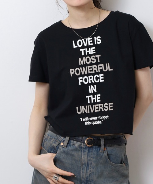 atONE(アットワン)の「ショート丈裾フリンジオーバサイズシルエットロゴプリントTシャツ(Tシャツ/カットソー・レディース・ブルー系2/グレー系6/ブラック系6/ブラック系5/ブラック系4/ブラック系3/ホワイト系6/ホワイト系5/ホワイト系4/ホワイト系3/ホワイト系2/ブルー系その他4/グリーン系その他5/ブラック系その他2/ブラック系その他/クリーム/パープル系3/ホワイト系1・M/L)」の13枚目の写真