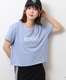 ショート丈裾フリンジオーバサイズシルエットロゴプリントTシャツ