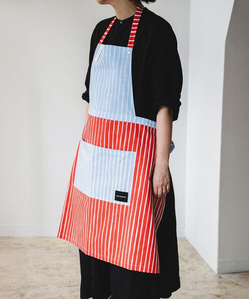 新品未使用 マリメッコ ピックルース エプロン Piccolo エプロン | Vuokko Eskolin-Nurmesniemi | Marimekko