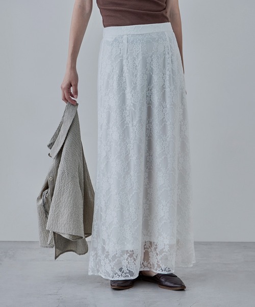 etoll.（エトル）の「フラワーレースナロースカート（スカート・レディース・ブラック/ホワイト・M）」の2枚目の写真