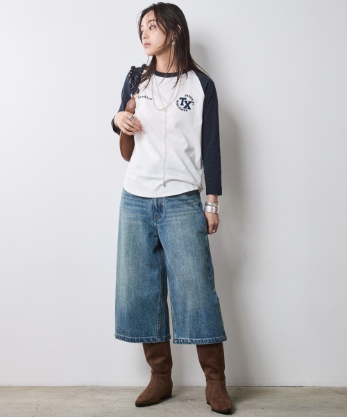 CHIC STYLE（シックスタイル）の「8分袖配色ラグランスリーブTシャツ＜大きいサイズ有＞シックスタイル（Tシャツ/カットソー・レディース・グレー系/ホワイト系・5L/4L/3L/LL/L/M）」の5枚目の写真