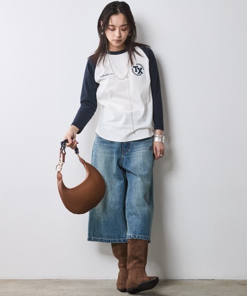 CHIC STYLE（シックスタイル）の「8分袖配色ラグランスリーブTシャツ＜大きいサイズ有＞シックスタイル（Tシャツ/カットソー・レディース・グレー系/ホワイト系・5L/4L/3L/LL/L/M）」の6枚目の写真