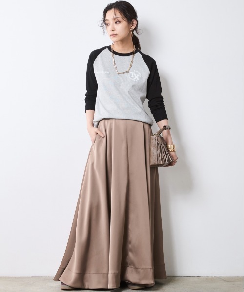 CHIC STYLE（シックスタイル）の「8分袖配色ラグランスリーブTシャツ＜大きいサイズ有＞シックスタイル（Tシャツ/カットソー・レディース・グレー系/ホワイト系・5L/4L/3L/LL/L/M）」の19枚目の写真