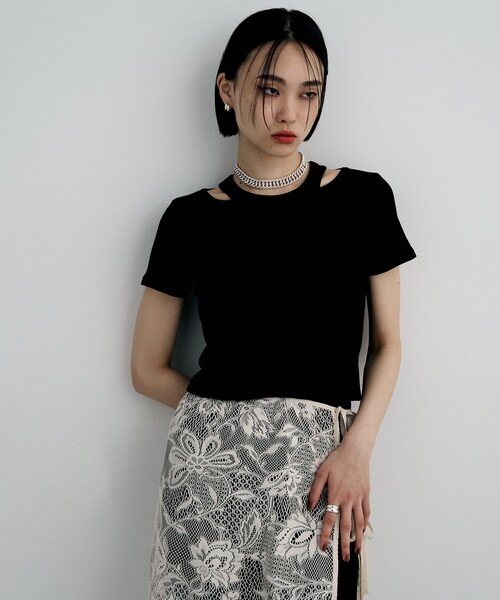 COCOSHNIK ONKITSCH(ココシュニックオンキッチュ)の「シルバー スモールフープ チャビーローテイテッドピアス(ピアス(両耳用)・レディース・シルバー・00)」の7枚目の写真