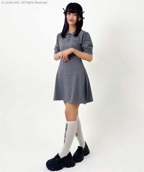 SPINNS（スピンズ）の「【入荷禁止】『エスターバニー』半袖ニットポロワンピ（ワンピース・レディース・アイボリー/グレー・ONESIZE）」の2枚目の写真